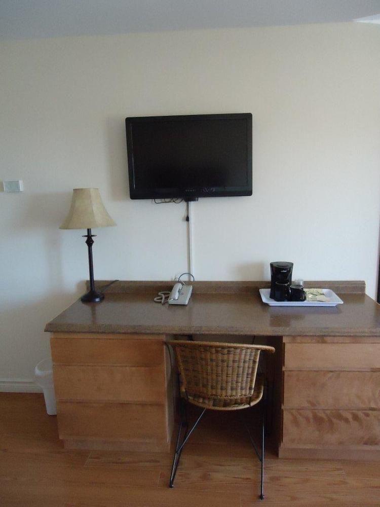 Anchor Motel And Suites Bedeque Bagian luar foto
