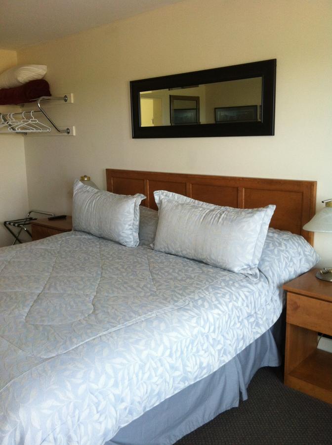 Anchor Motel And Suites Bedeque Bagian luar foto