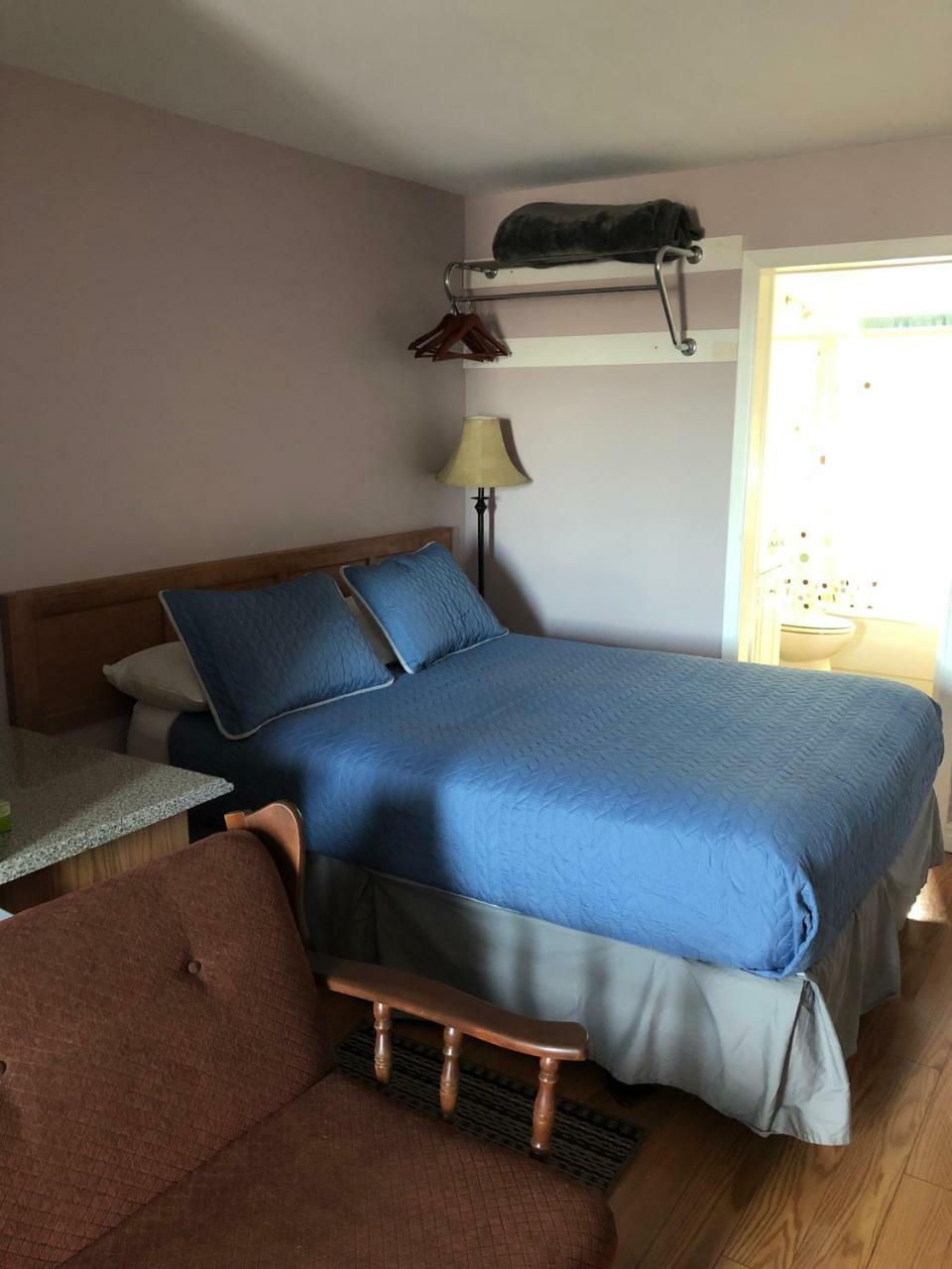 Anchor Motel And Suites Bedeque Bagian luar foto