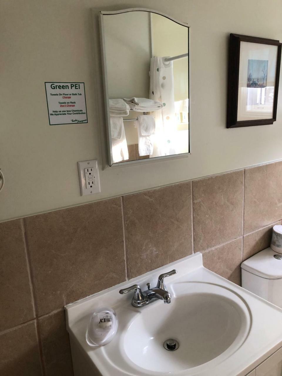 Anchor Motel And Suites Bedeque Bagian luar foto