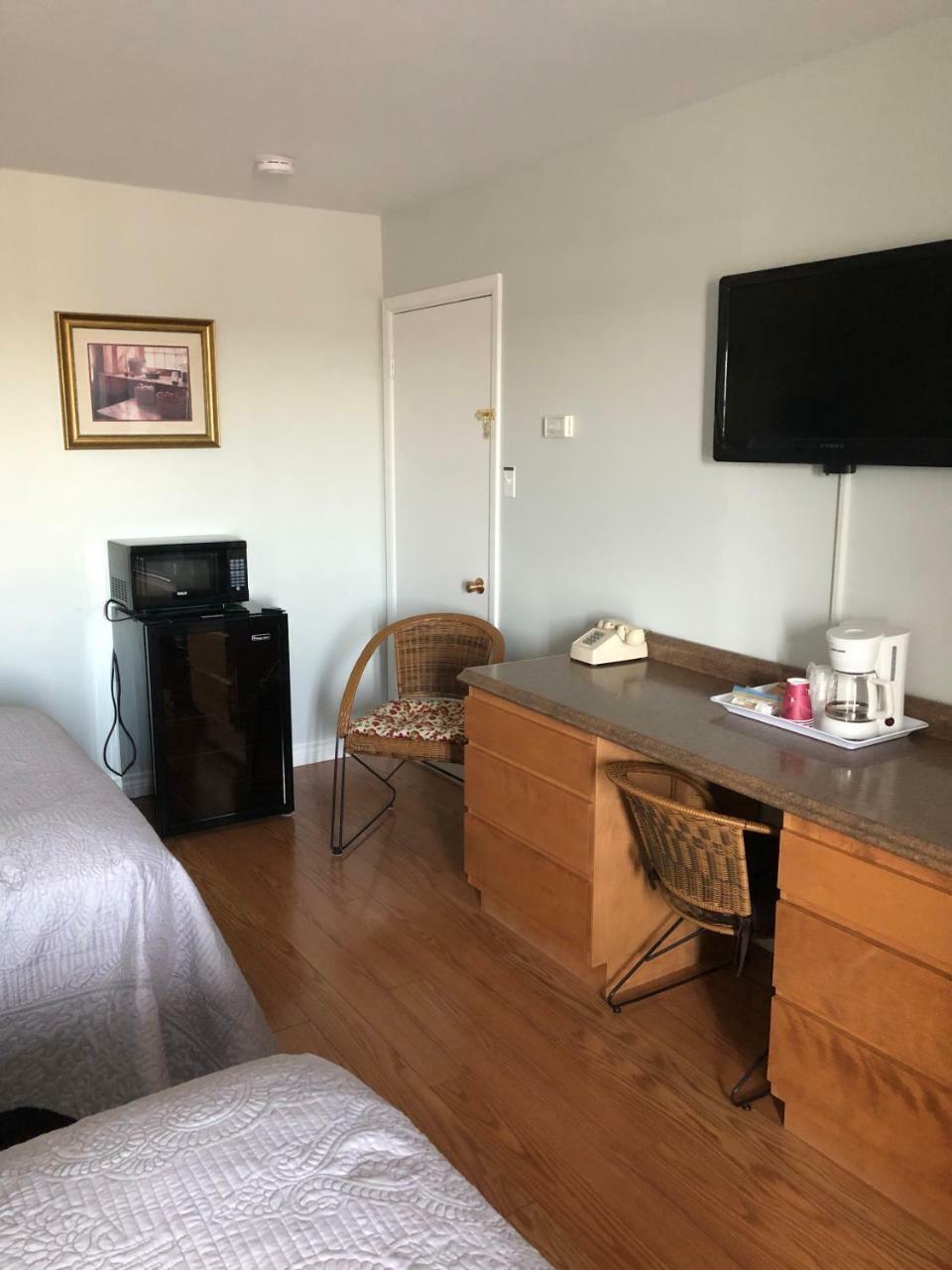 Anchor Motel And Suites Bedeque Bagian luar foto